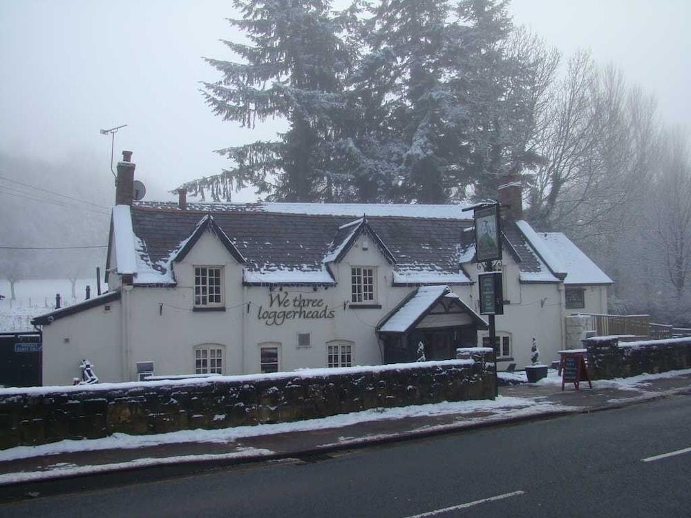 วี ทรี ล็อคเกอร์เฮด Hotel Gwernymynydd ภายนอก รูปภาพ